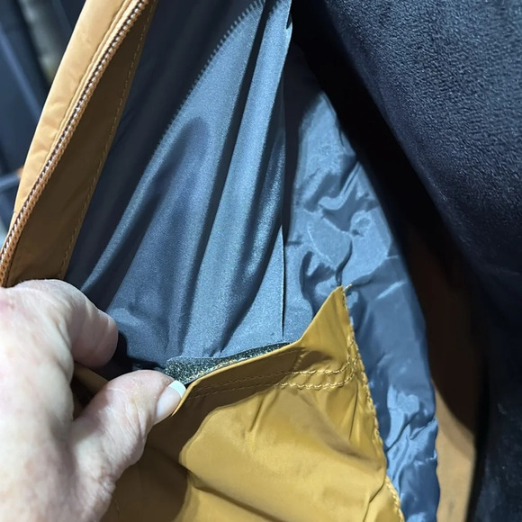 Carhartt Rain Defender Insulated, 2 warmer relaxed fit lightweight puffer jacket - Picture 11 of 14